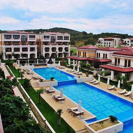Private Apartment In Green Life Beach Resort سوزوبول المظهر الخارجي الصورة