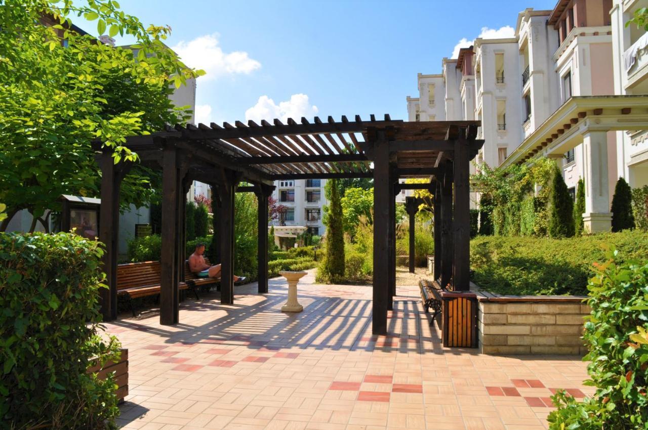 Private Apartment In Green Life Beach Resort سوزوبول المظهر الخارجي الصورة