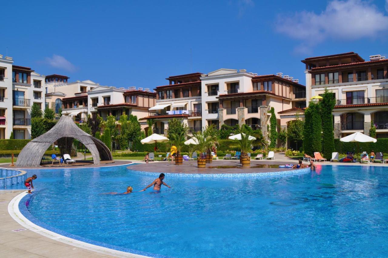 Private Apartment In Green Life Beach Resort سوزوبول المظهر الخارجي الصورة